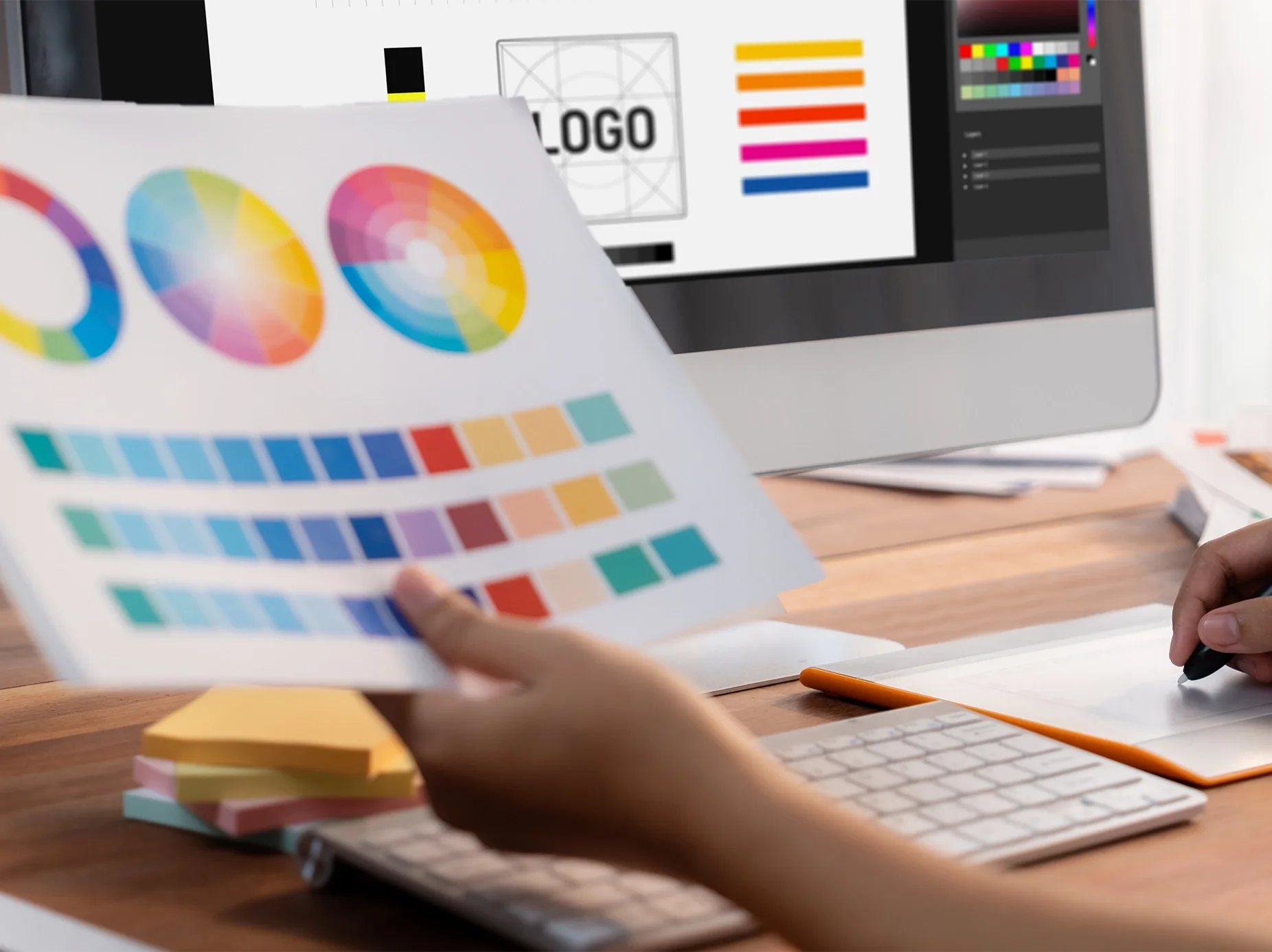 Progettazione grafica in studio